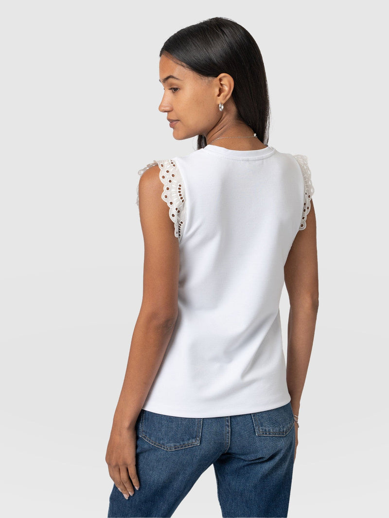 Rowan Tee White Broderie - Women's T-Shirts | Saint + Sofia® EU