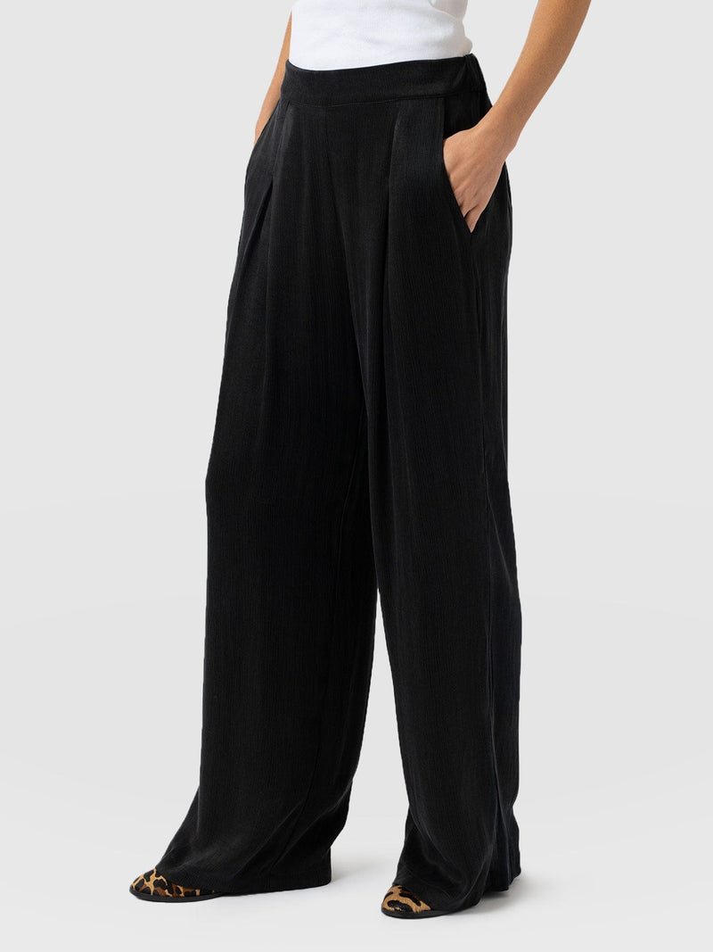 Rowan Wide Leg Pant Black - Women's Trousers | Saint + Sofia® EU