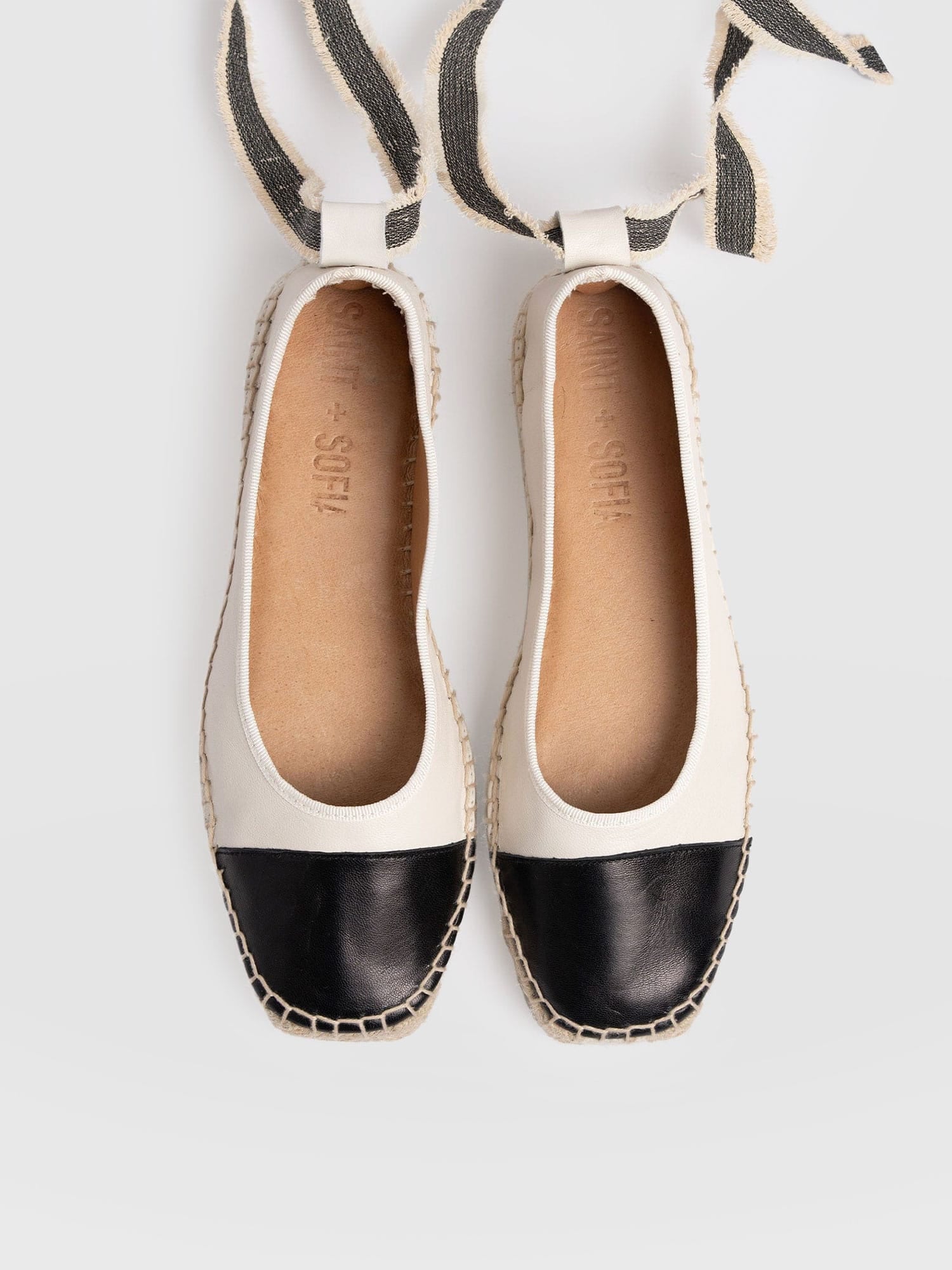Rowe Espadrille Tie Pumps - Cream/Black - Women's Sandalss | Saint + Sofia® EU