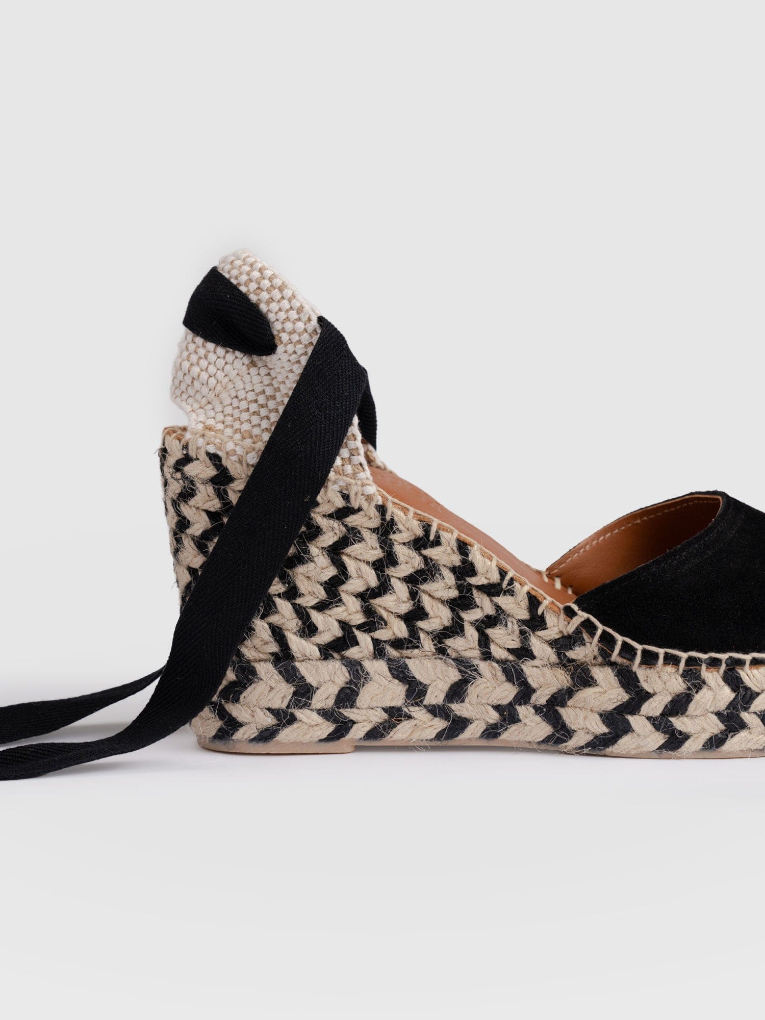 Rowe Espadrille Tie Wedges - Black Suede - Women's Shoes | Saint + Sofia® EU