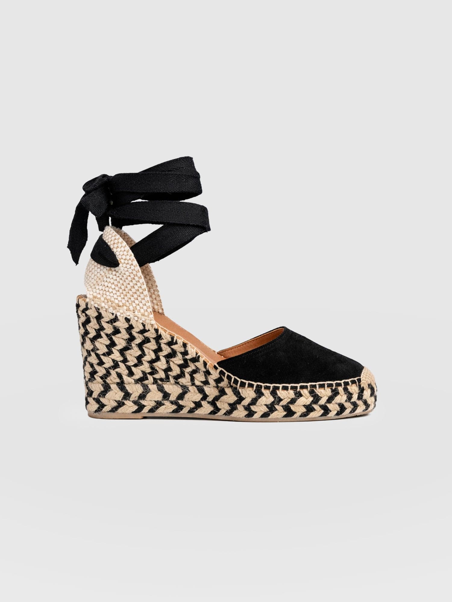 Rowe Espadrille Tie Wedges - Black Suede - Women's Shoes | Saint + Sofia® EU