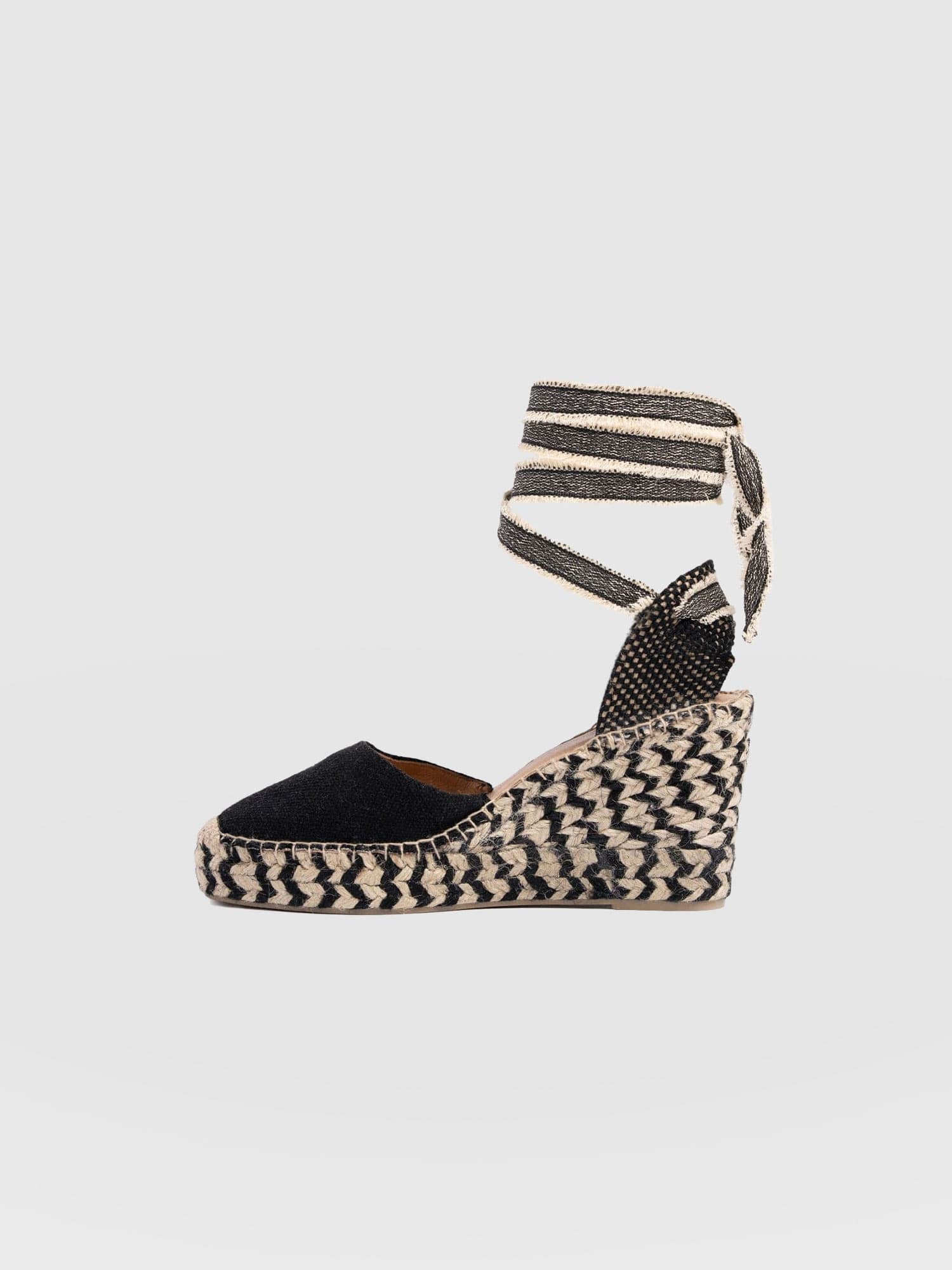Rowe Espadrille Tie Wedges - Black - Women's Sandalss | Saint + Sofia® EU