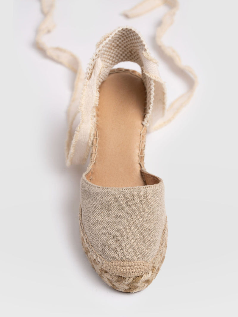 Rowe Espadrille Tie Wedges - Cream - Women's Sandalss | Saint + Sofia® EU