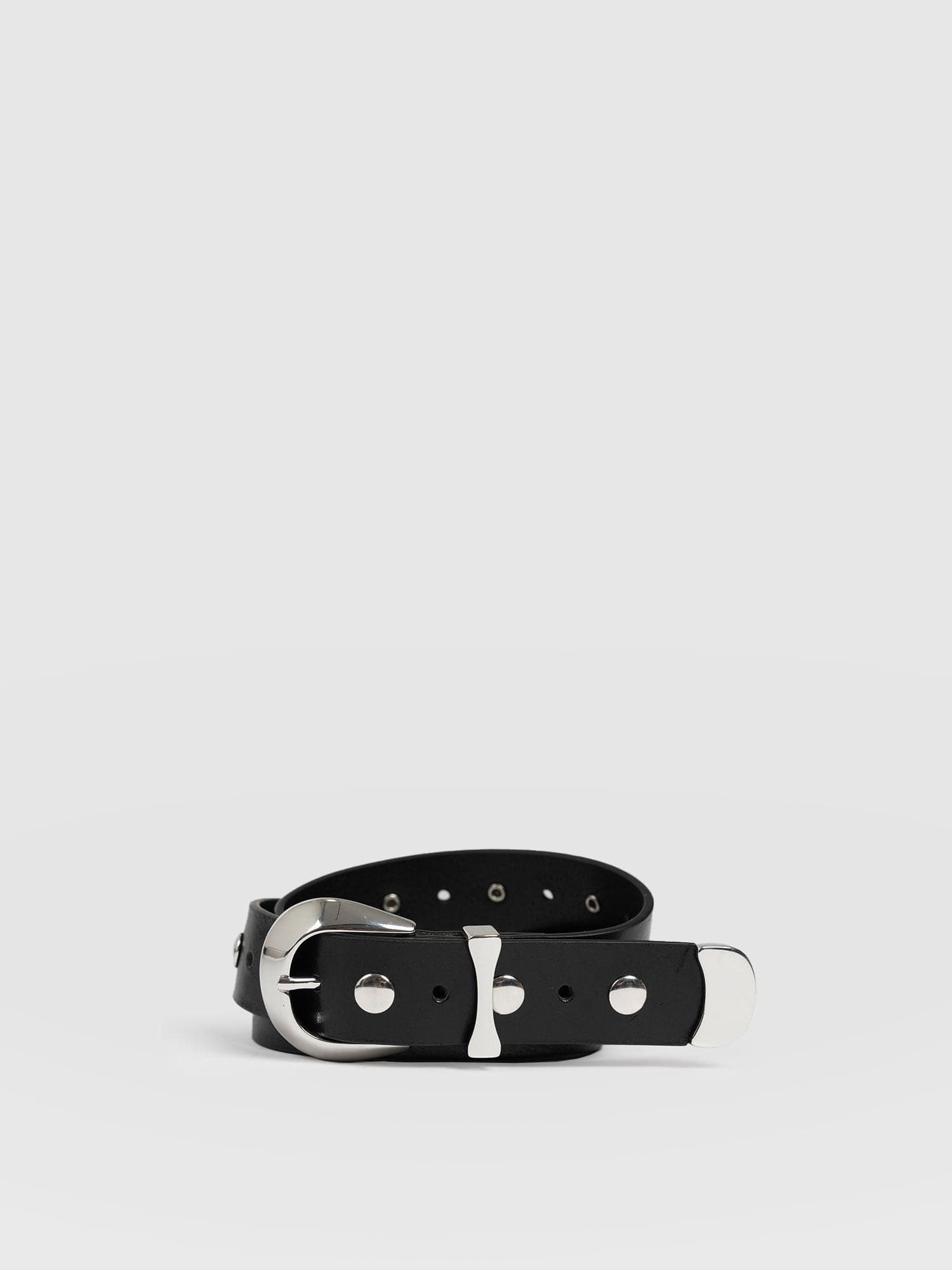 Roxie Studded Belt Black - Leather Belts | Saint + Sofia® EU