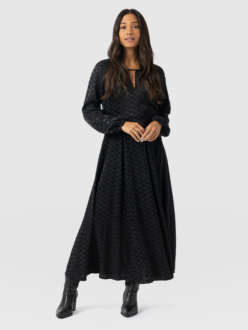 Ruby Flare Midi Dress - Black Jacquard - Women's Dresses | Saint + Sofia® EU