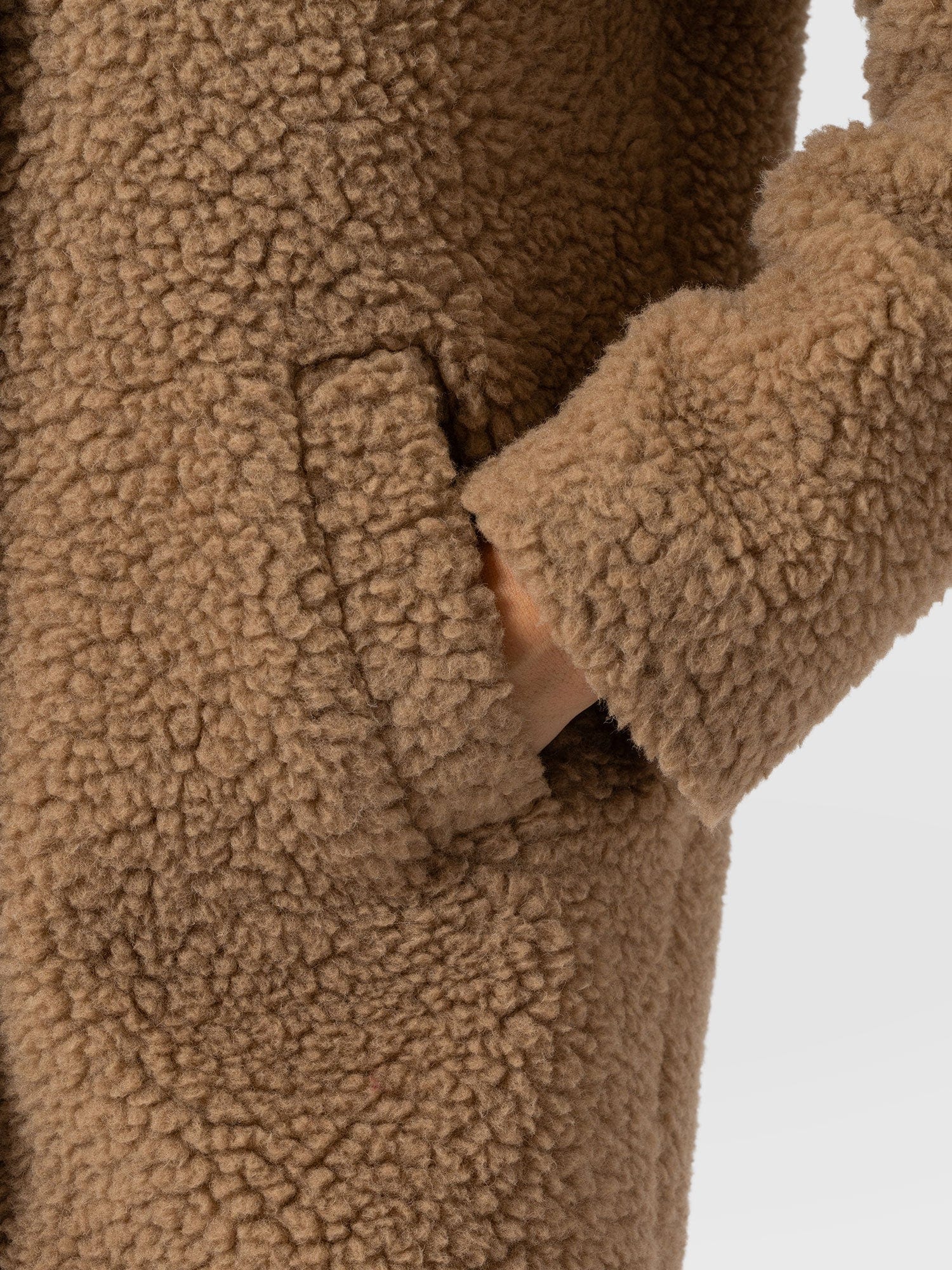Rumer Teddy Coat - Camel - Women's Outerwears | Saint + Sofia® EU