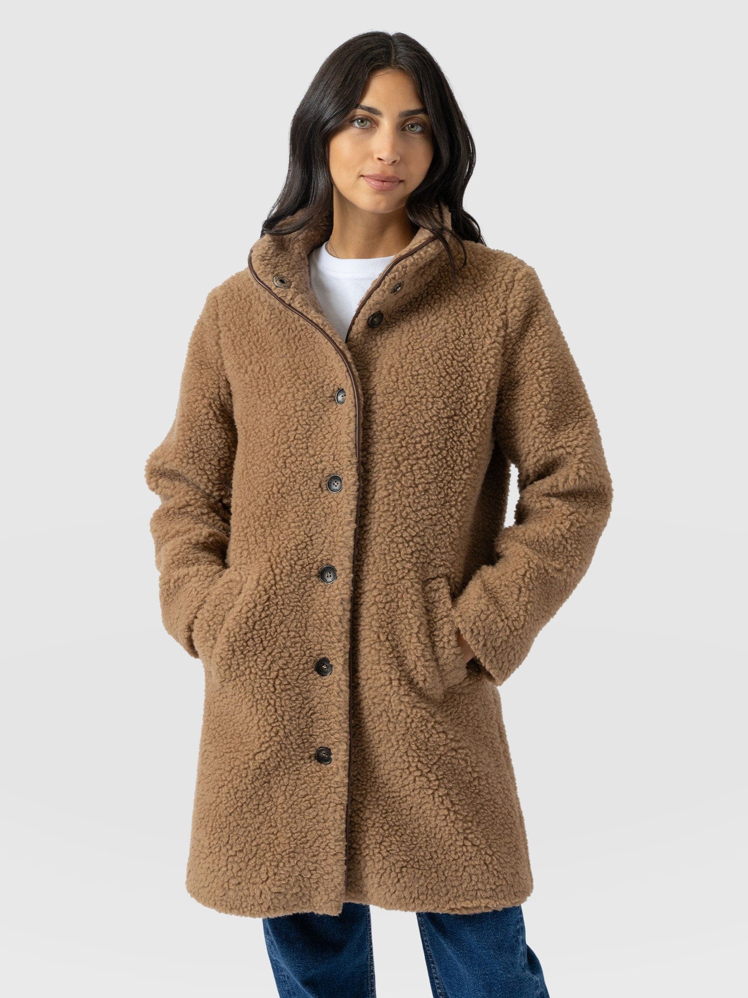 Rumer Teddy Coat - Camel - Women's Outerwears | Saint + Sofia® EU