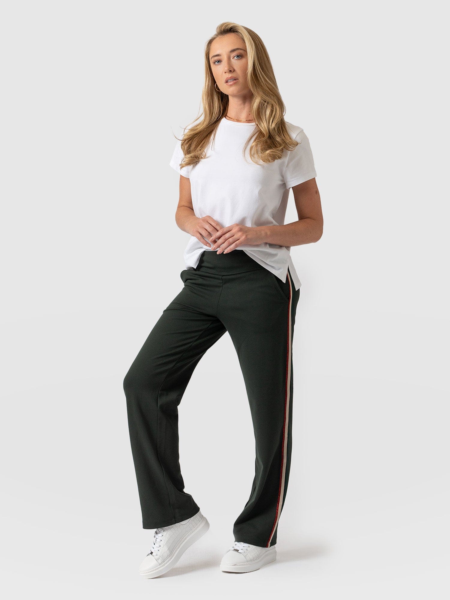 Runway Pant Bottle Green with Red Lurex Tape - Women's Trousers | Saint + Sofia® EU