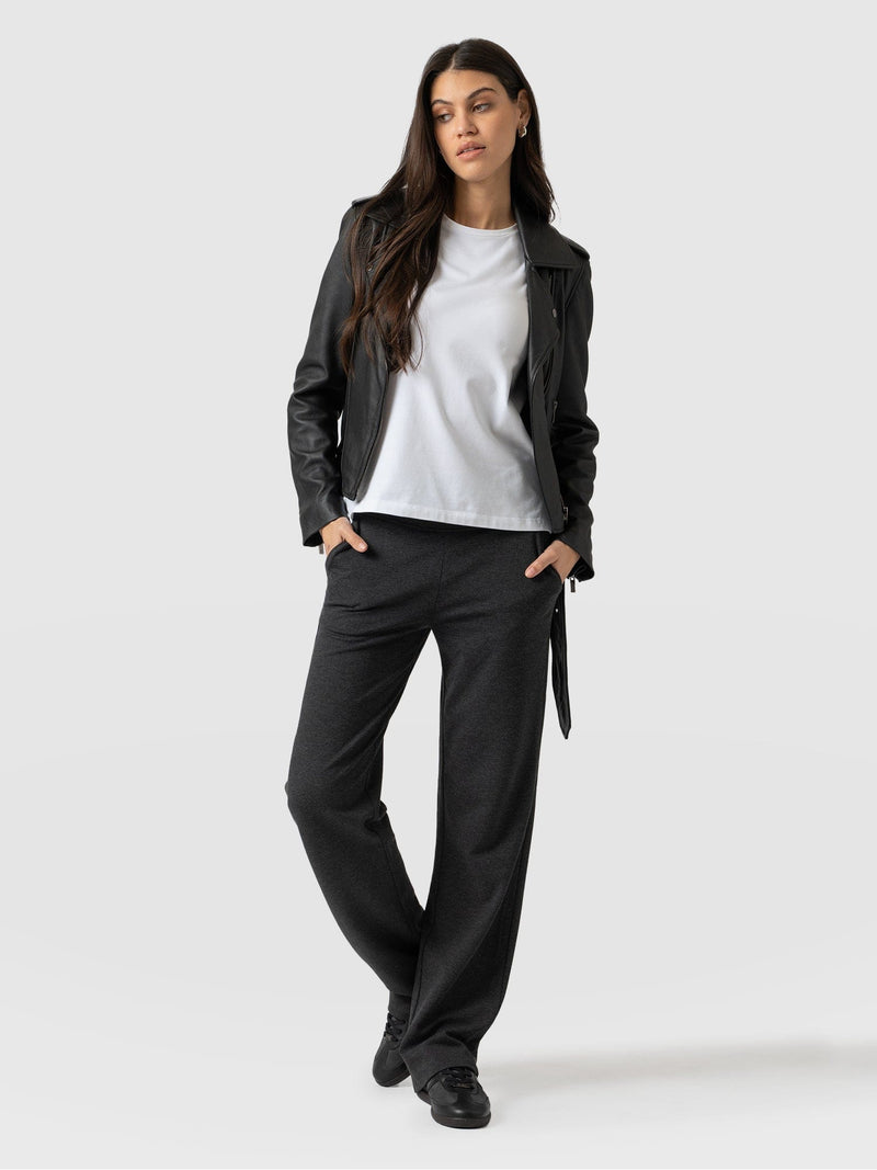 Runway Pant Charcoal - Women's Trousers | Saint + Sofia® EU