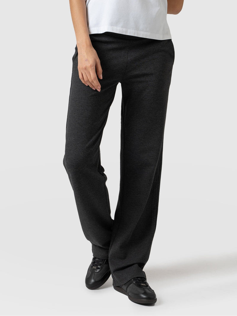 Runway Pant Charcoal - Women's Trousers | Saint + Sofia® EU