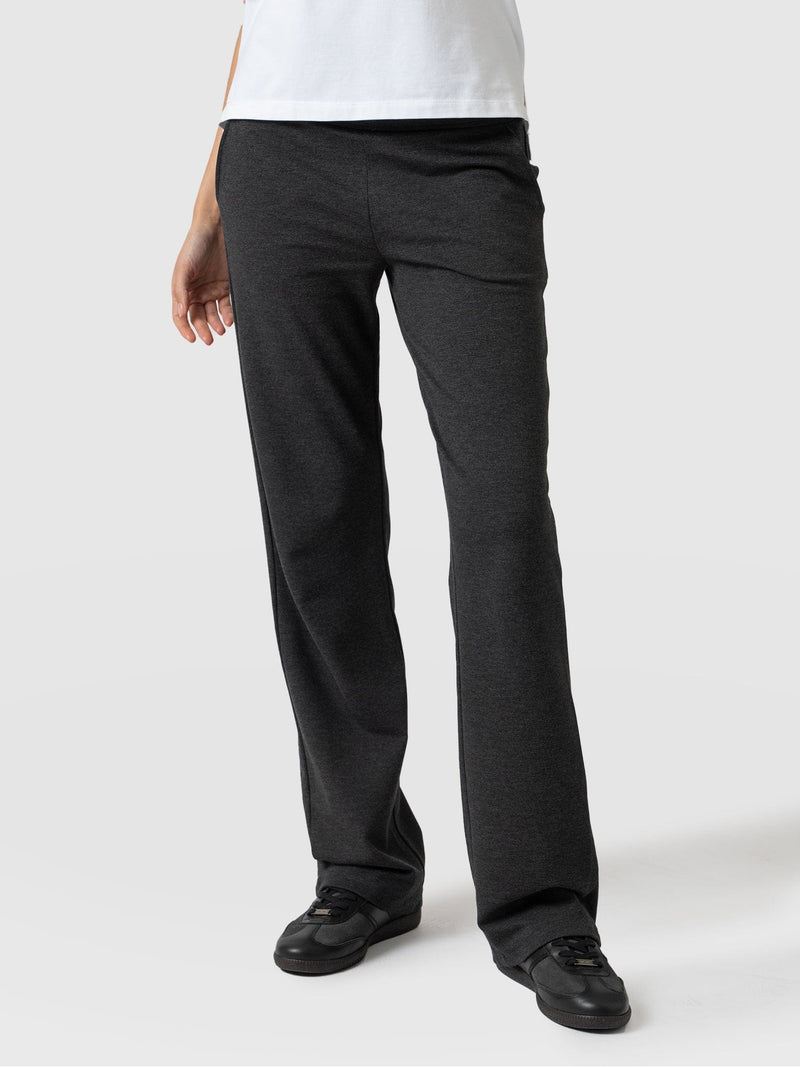 Runway Pant Charcoal - Women's Trousers | Saint + Sofia® EU