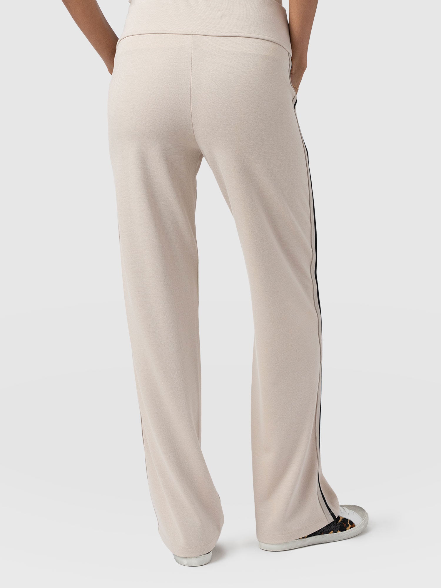 Runway Pant - Light Beige - Black/Cream Stripe - Women's Trousers | Saint + Sofia® EU
