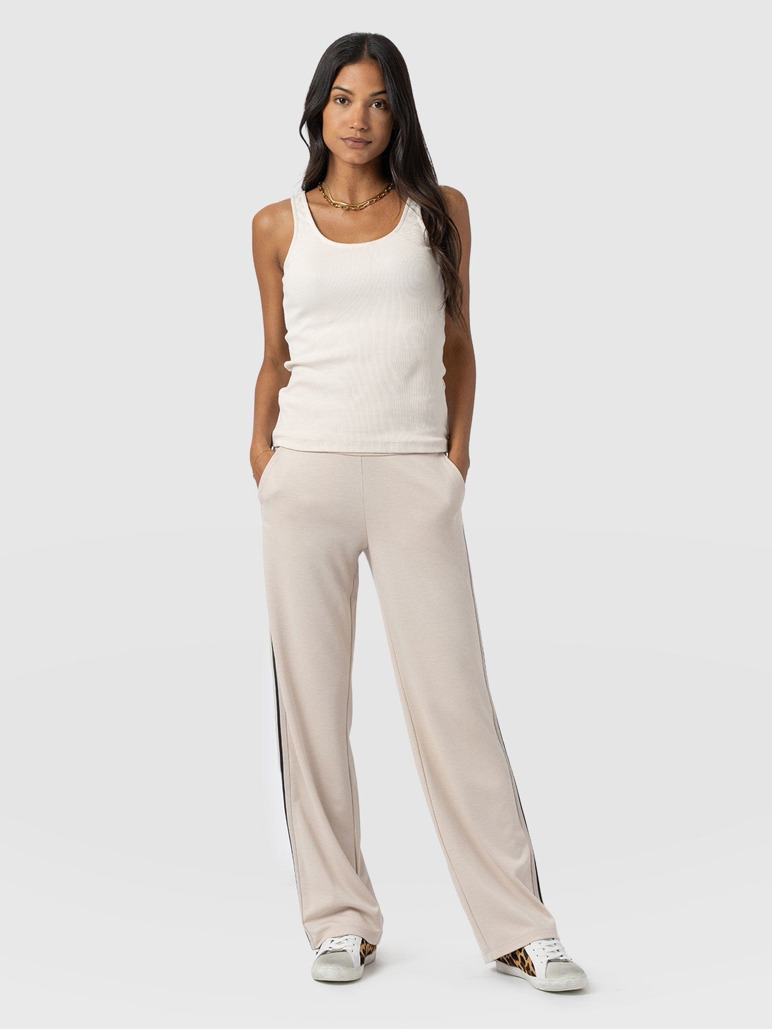 Runway Pant - Light Beige - Black/Cream Stripe - Women's Trousers | Saint + Sofia® EU