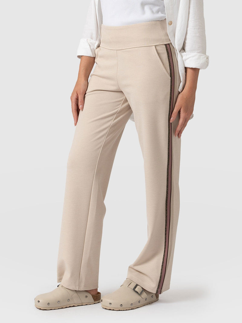 Runway Pant Light Beige with Gold Lurex Tape - Women's Trousers | Saint + Sofia® EU