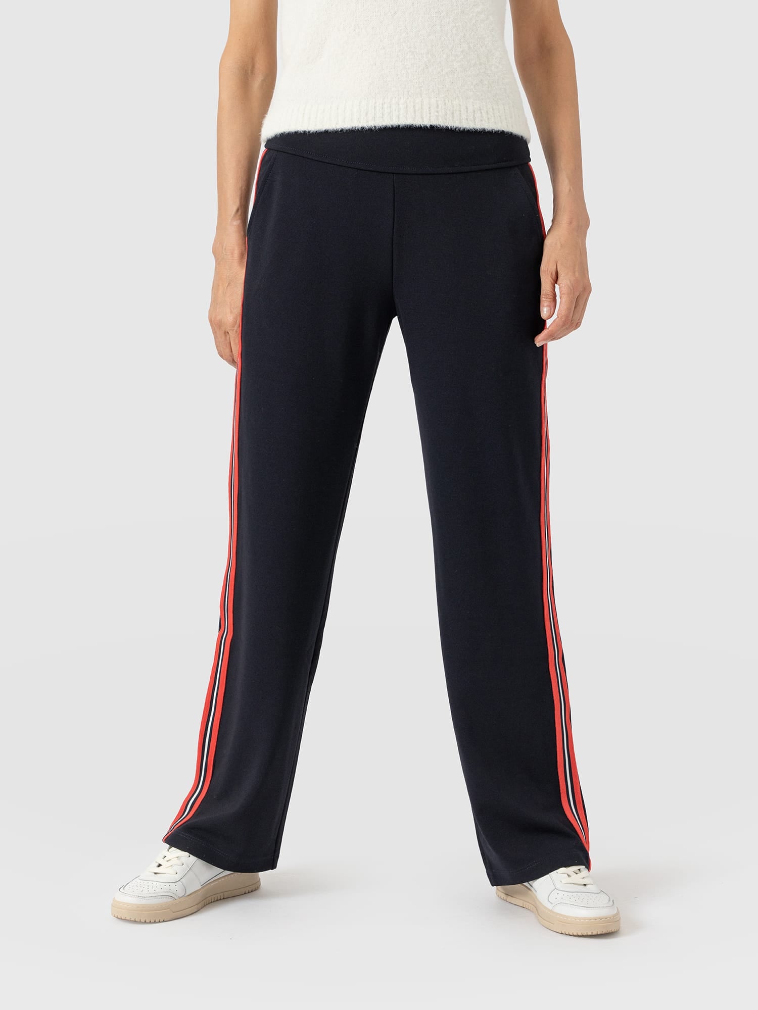 Runway Pant Navy Red Stripe - Women's Trousers | Saint and Sofia® EU