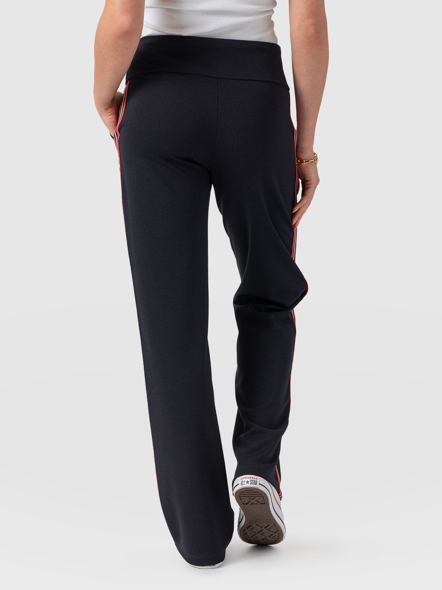 Runway Pant Navy Red Stripe - Women's Trousers | Saint + Sofia® EU