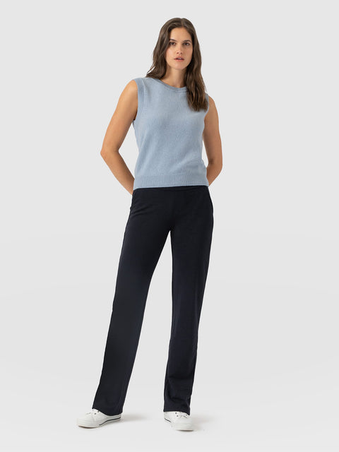 Runway Pant Navy - Women's Trousers | Saint and Sofia® EU