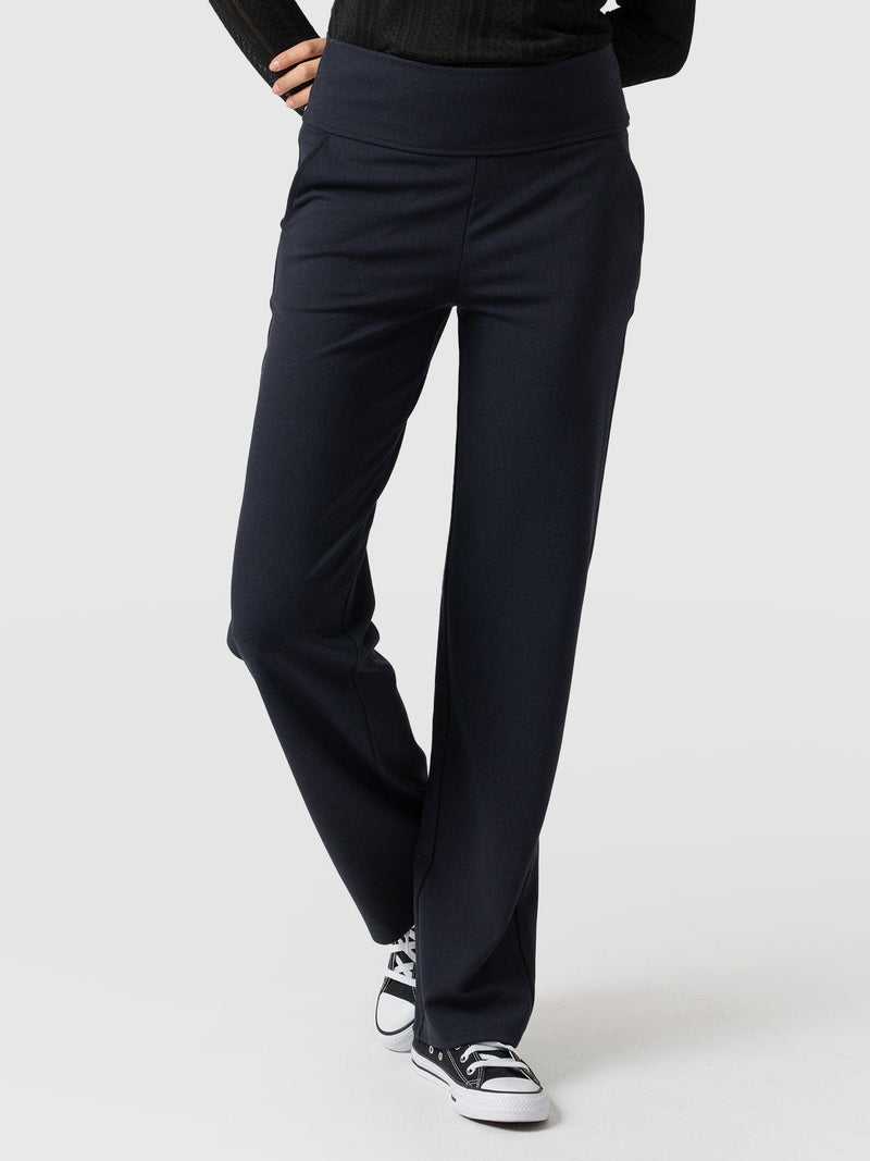 Runway Pant Navy - Women's Trousers | Saint + Sofia® EU