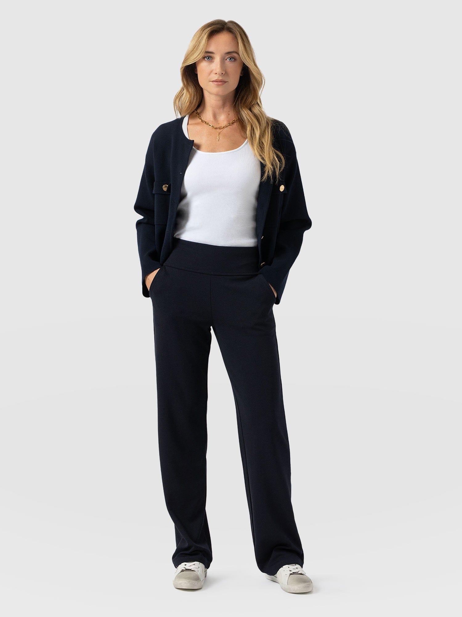 Runway Pant Navy - Women's Trousers | Saint + Sofia® EU