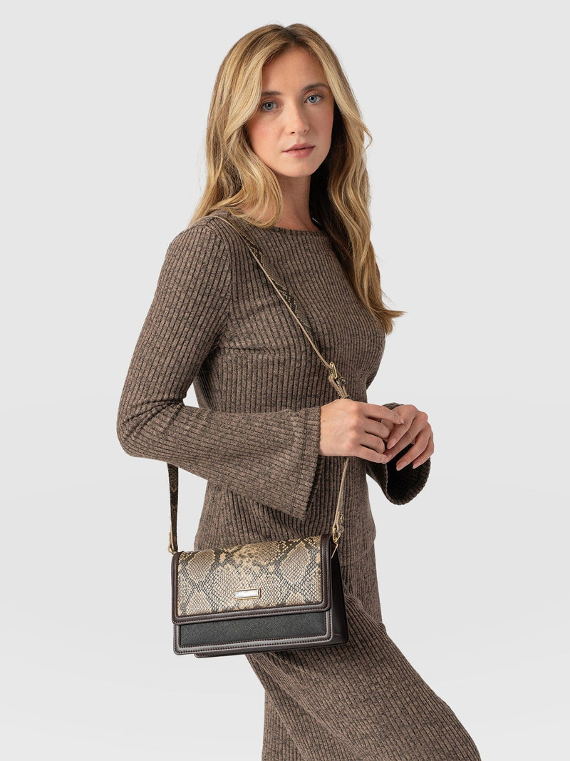 Rylee Cross Body Bag Brown Snake - Women's Cross-body Bag | Saint + Sofia® EU