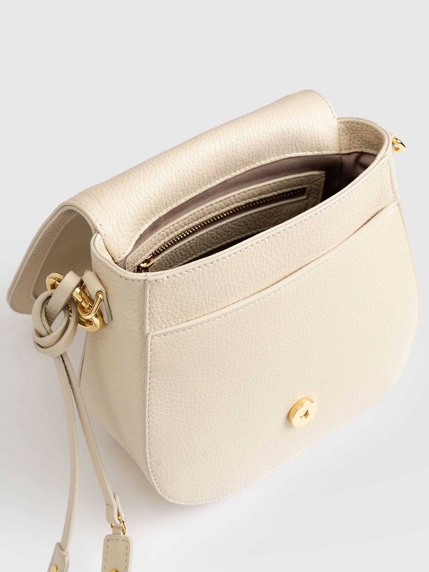 Saddle Bag - Cream - Women's Handbags | Saint + Sofia® EU