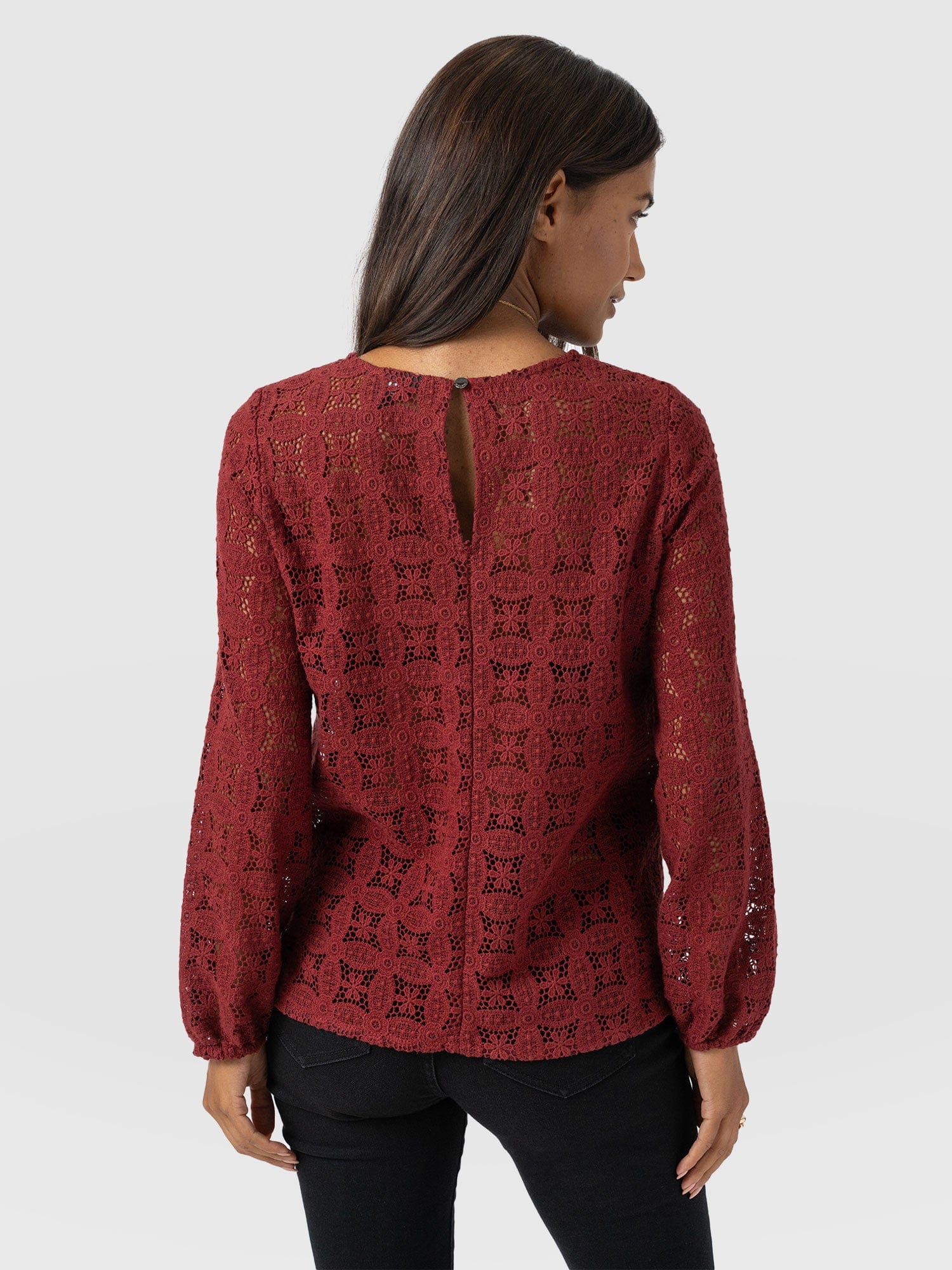 Sadie Blouse - Burgundy - Women's Blouses | Saint + Sofia® EU