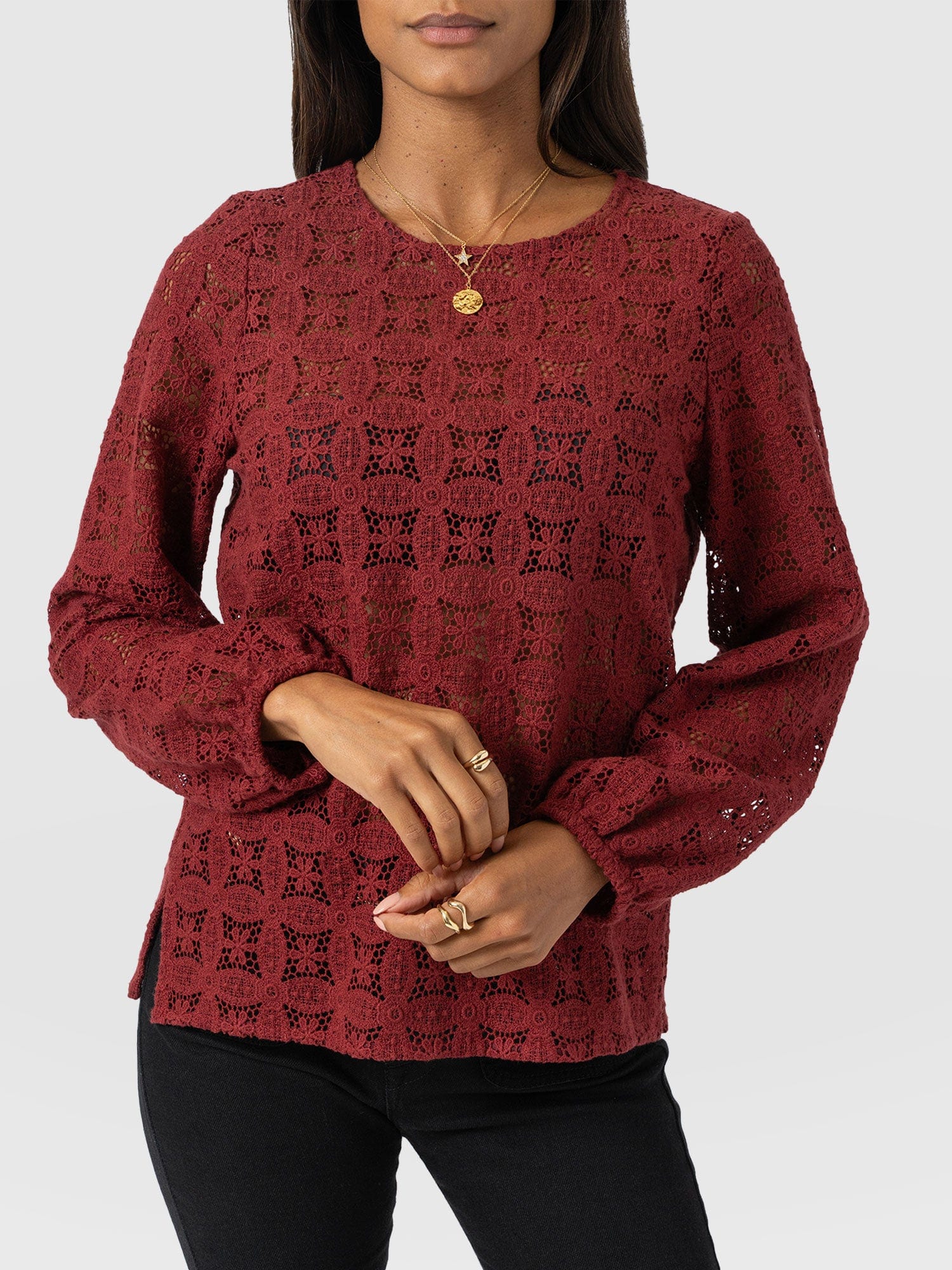 Sadie Blouse - Burgundy - Women's Blouses | Saint + Sofia® EU