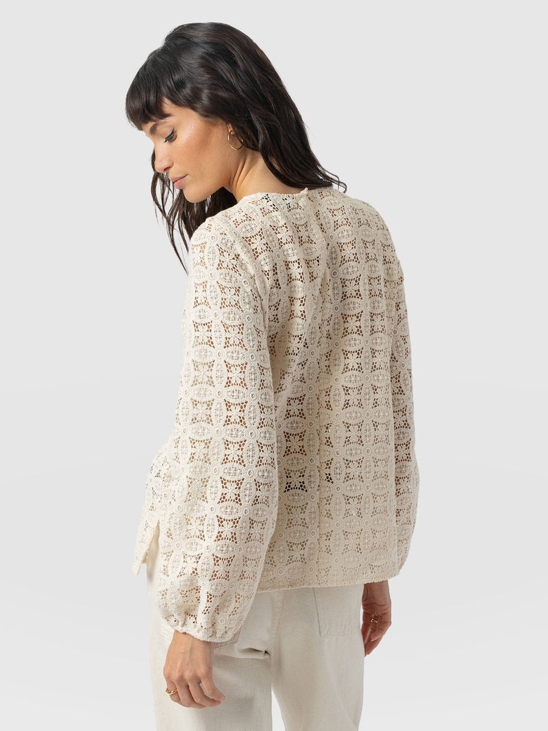 Sadie Blouse - Cream - Women's Blouses | Saint + Sofia® EU