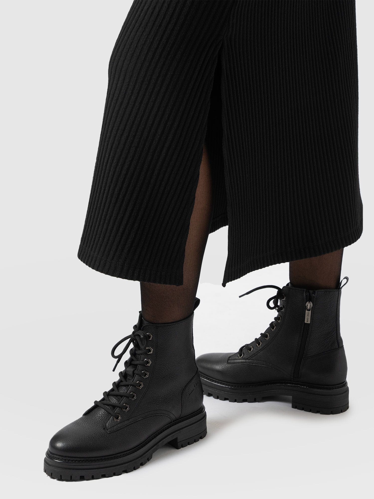 Sienna Dress - Black - Women's Dresses | Saint + Sofia® EU