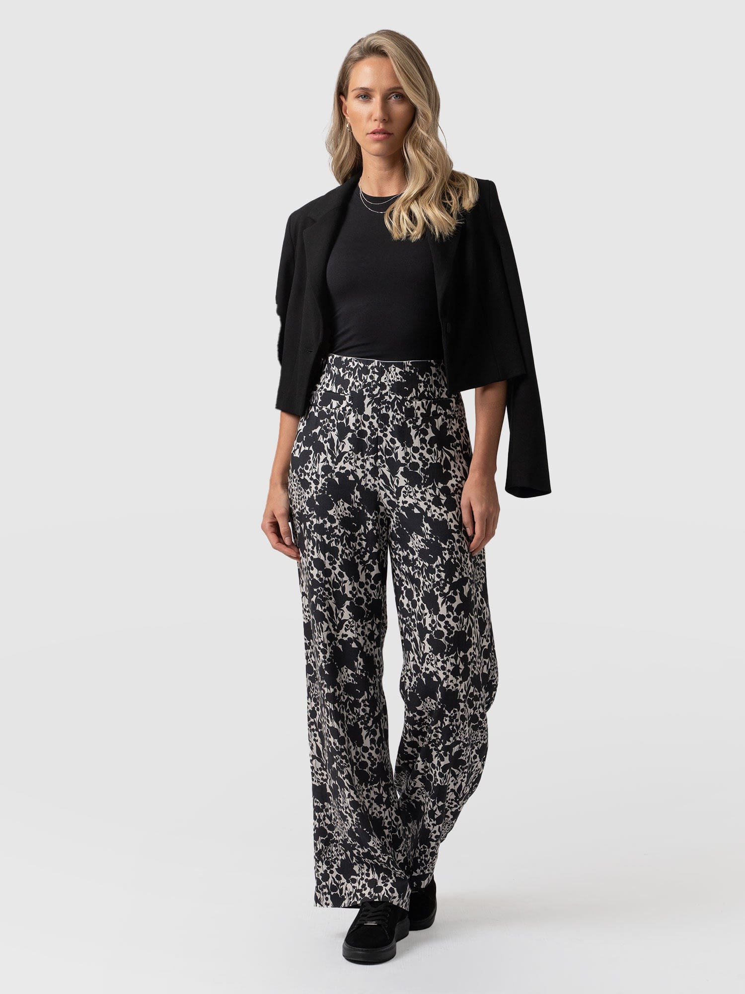 Sienna High Waisted Pant Black Cream Floral - Women's Trousers | Saint + Sofia® EU