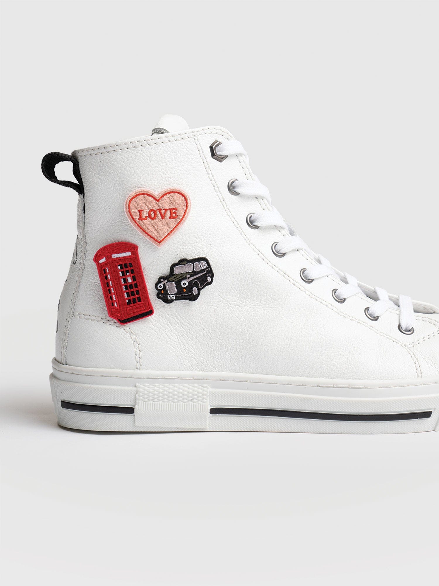 Skye High Top Trainer - White - Women's Shoes | Saint + Sofia® EU