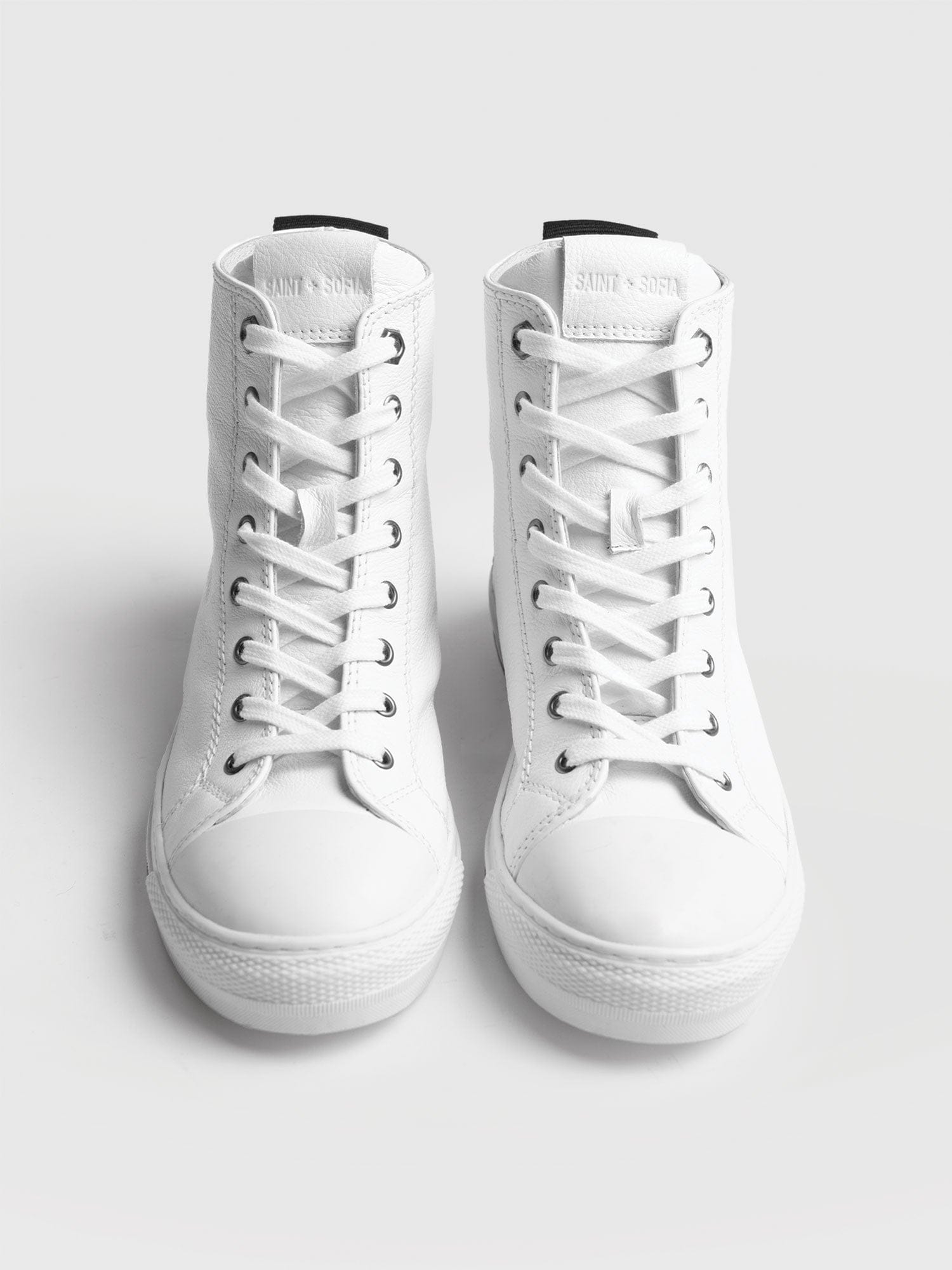 Skye High Top Trainer - White - Women's Shoes | Saint + Sofia® EU