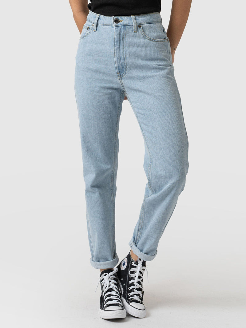 Slim Mom Jeans Pale Blue - Women's Jeans | Saint + Sofia® EU