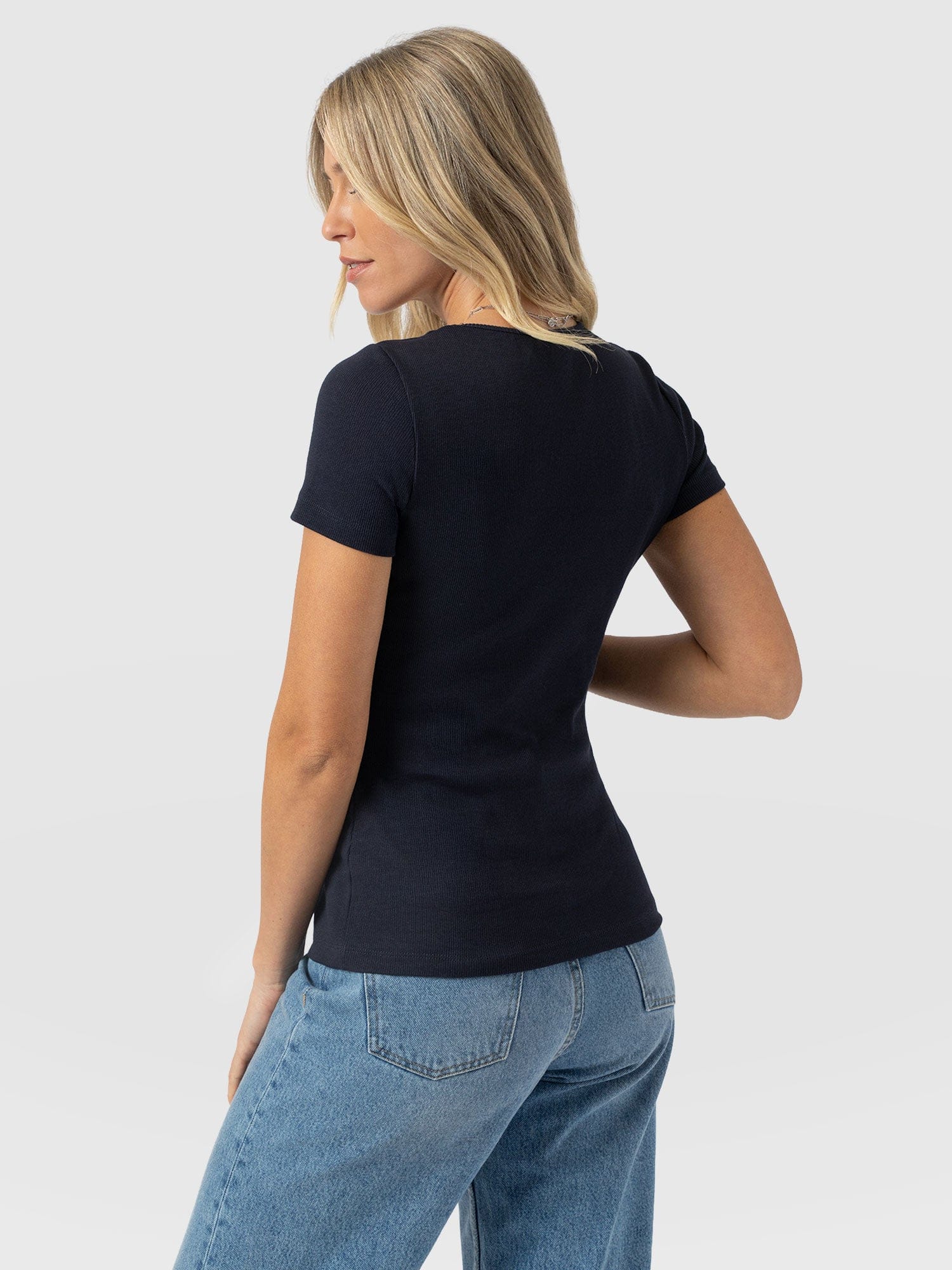 Sloane Ribbed Short Sleeve Tee - Navy - Women's T-shirts | Saint + Sofia® EU