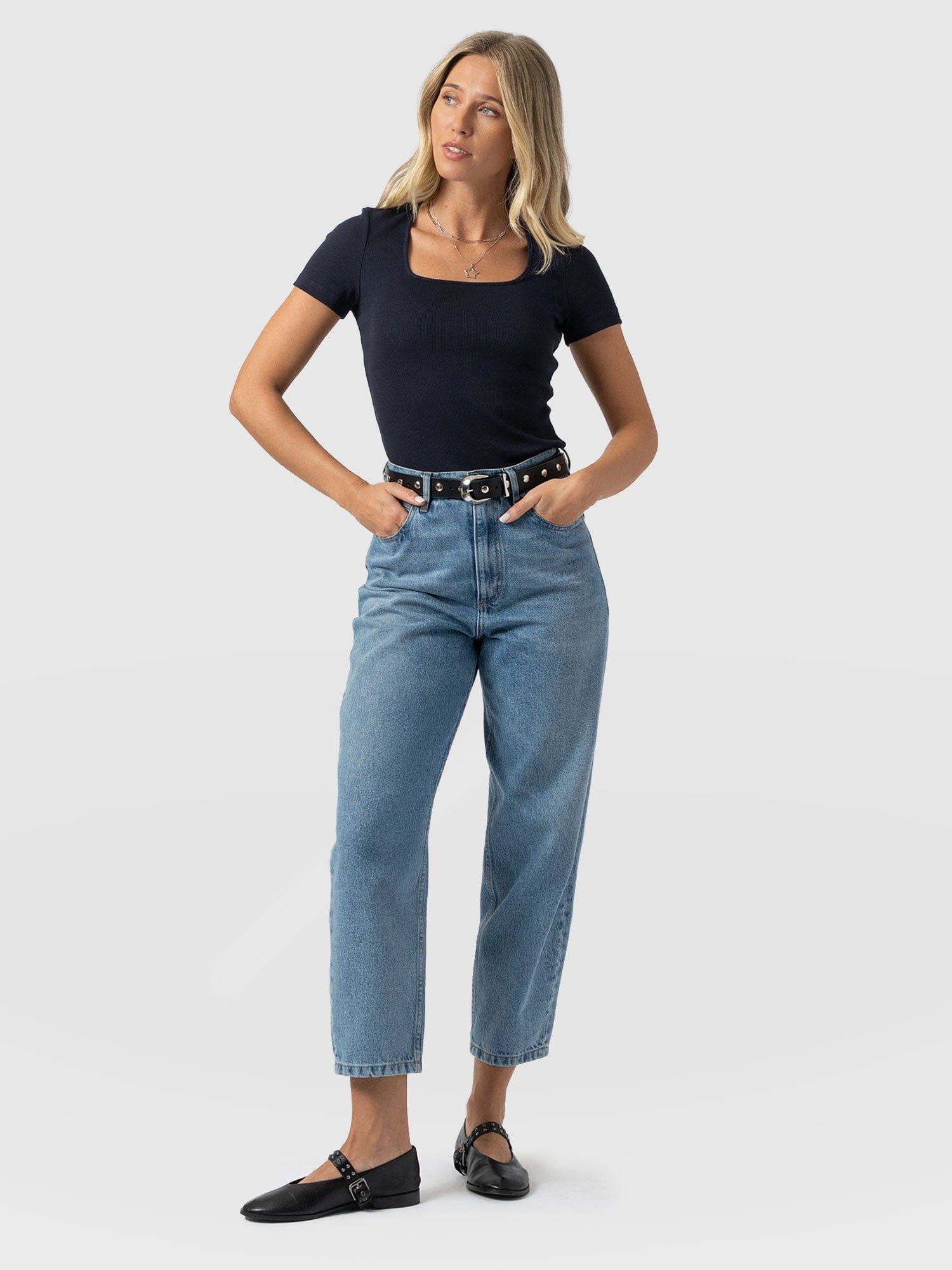 Sloane Ribbed Short Sleeve Tee - Navy - Women's T-shirts | Saint + Sofia® EU