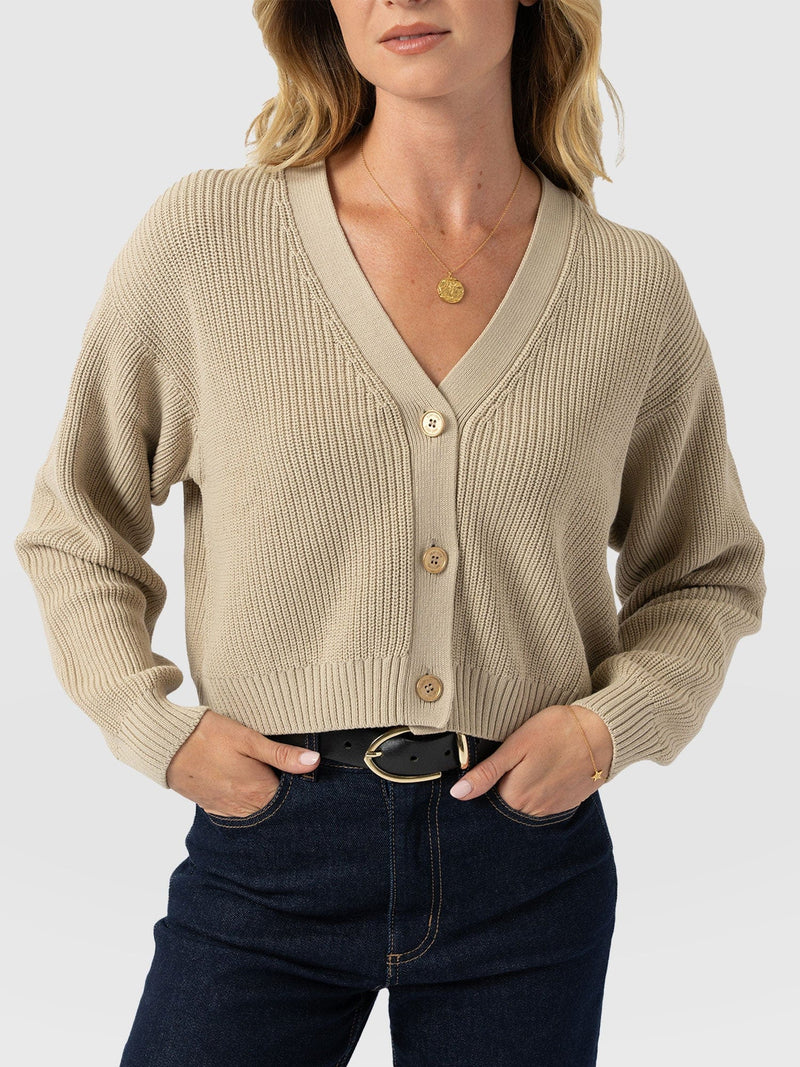 Soho Crop Cardigan Beige - Women's Cardigans | Saint + Sofia® EU