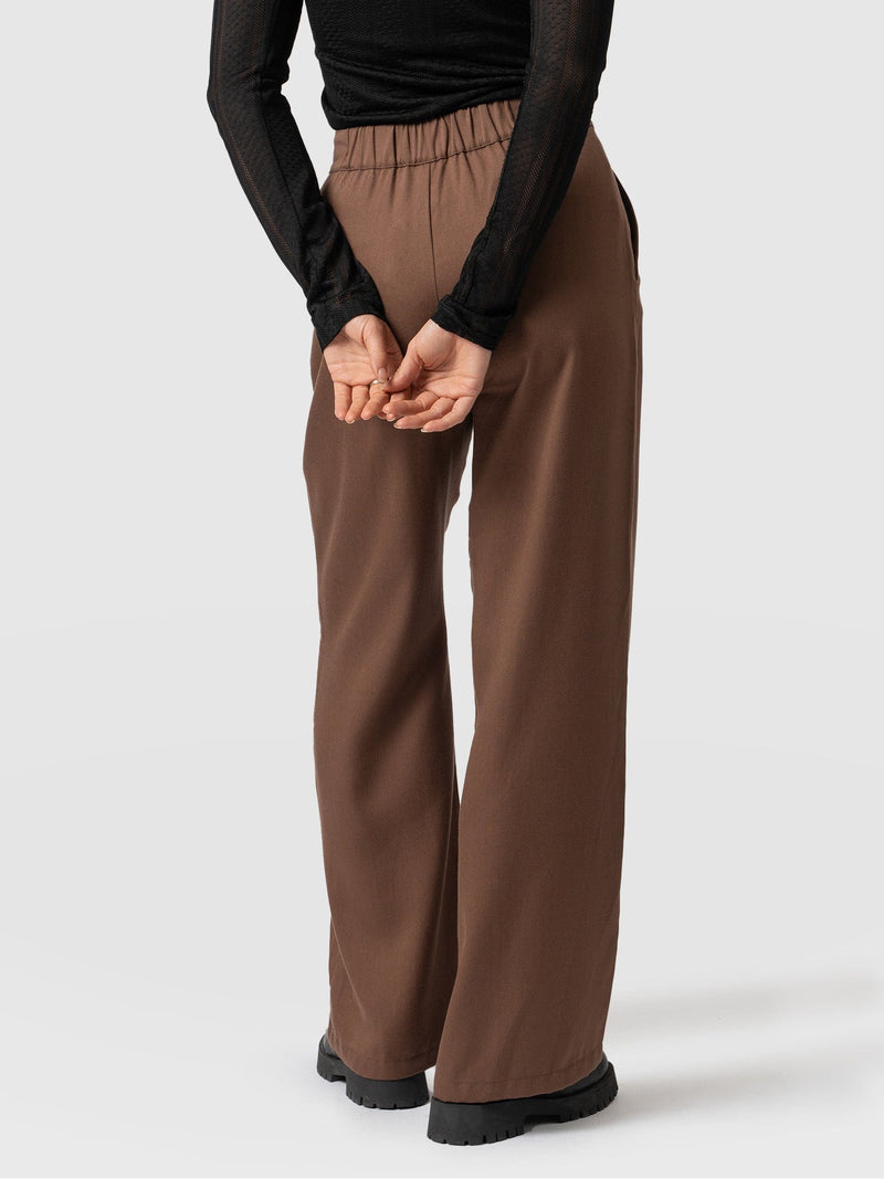 Spencer Pant Brown - Women's Trousers | Saint + Sofia® EU