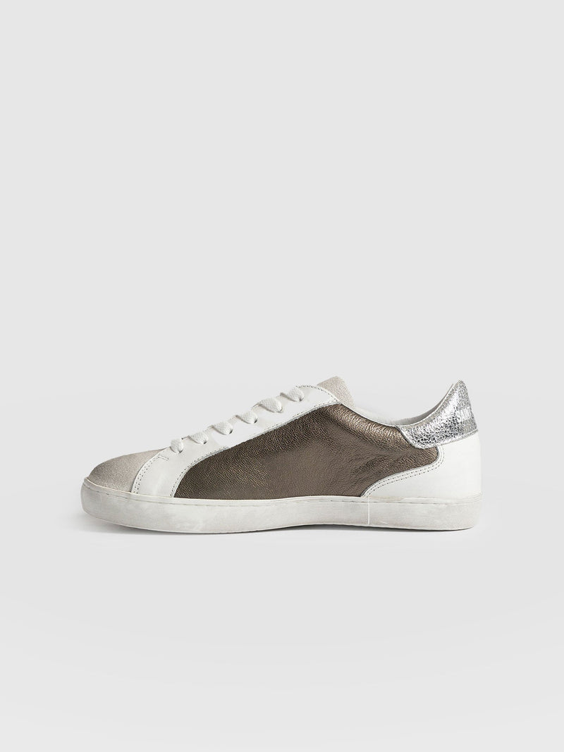 Spitalfields Trainers Metallic Gold - Women's Trainers | Saint + Sofia® EU