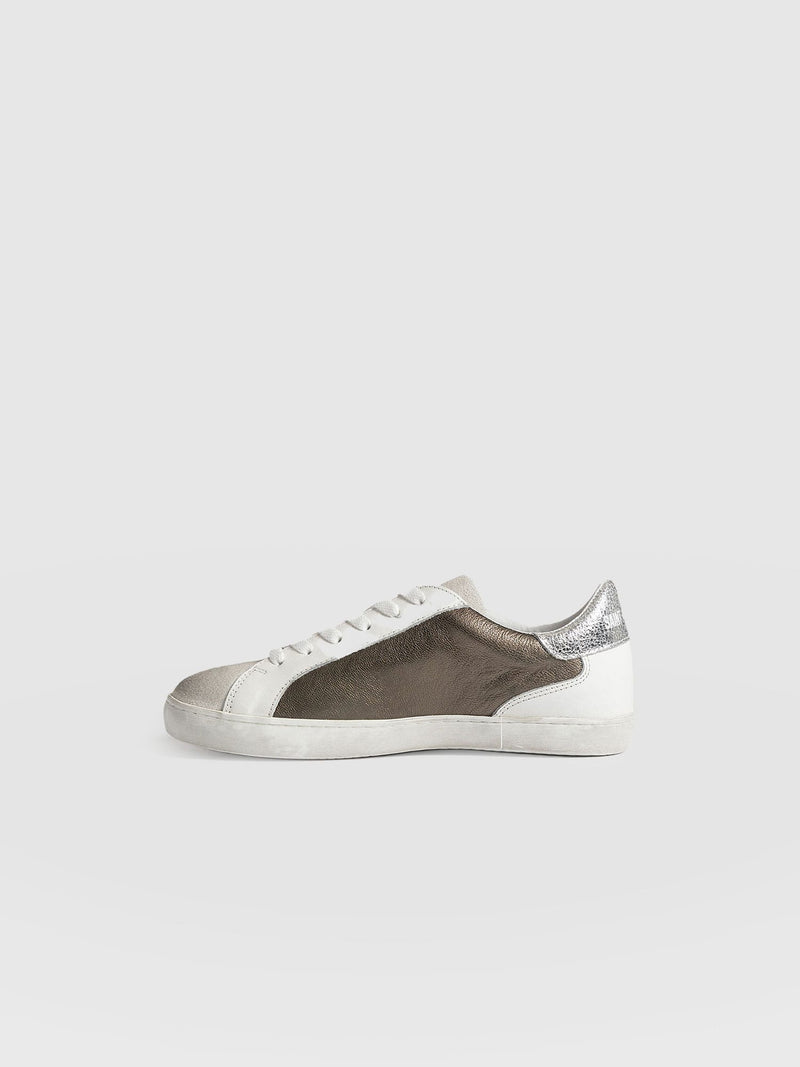 Spitalfields Trainers Metallic Gold - Women's Trainers | Saint + Sofia® EU