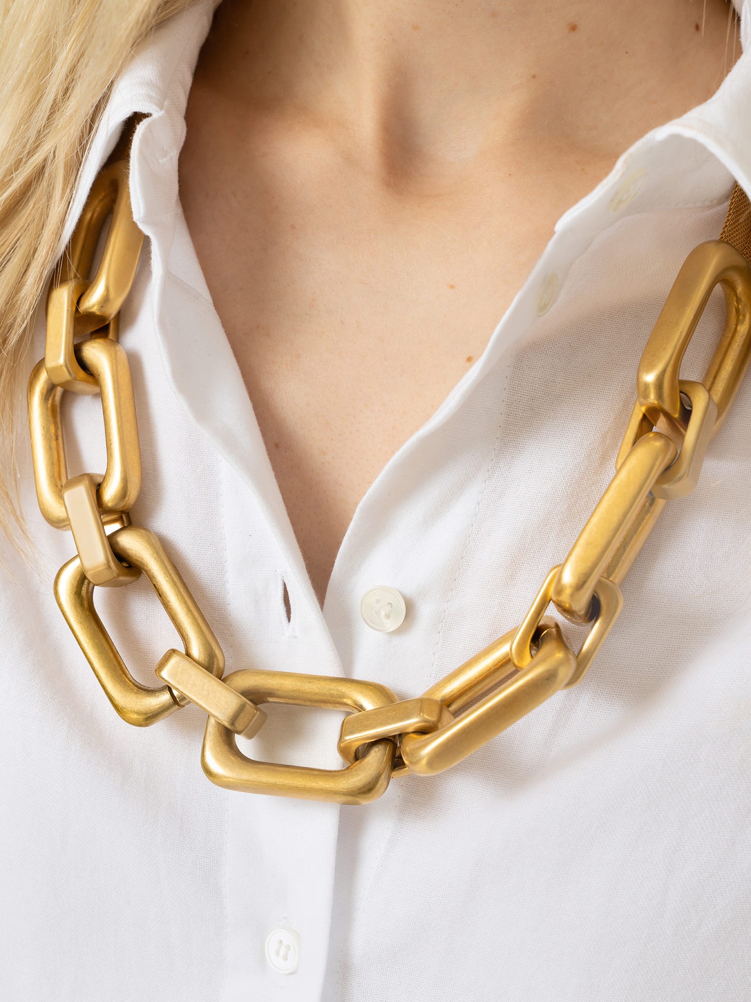 Statement Chain Necklace - Gold - Women's Jewellers | Saint and Sofia® EU