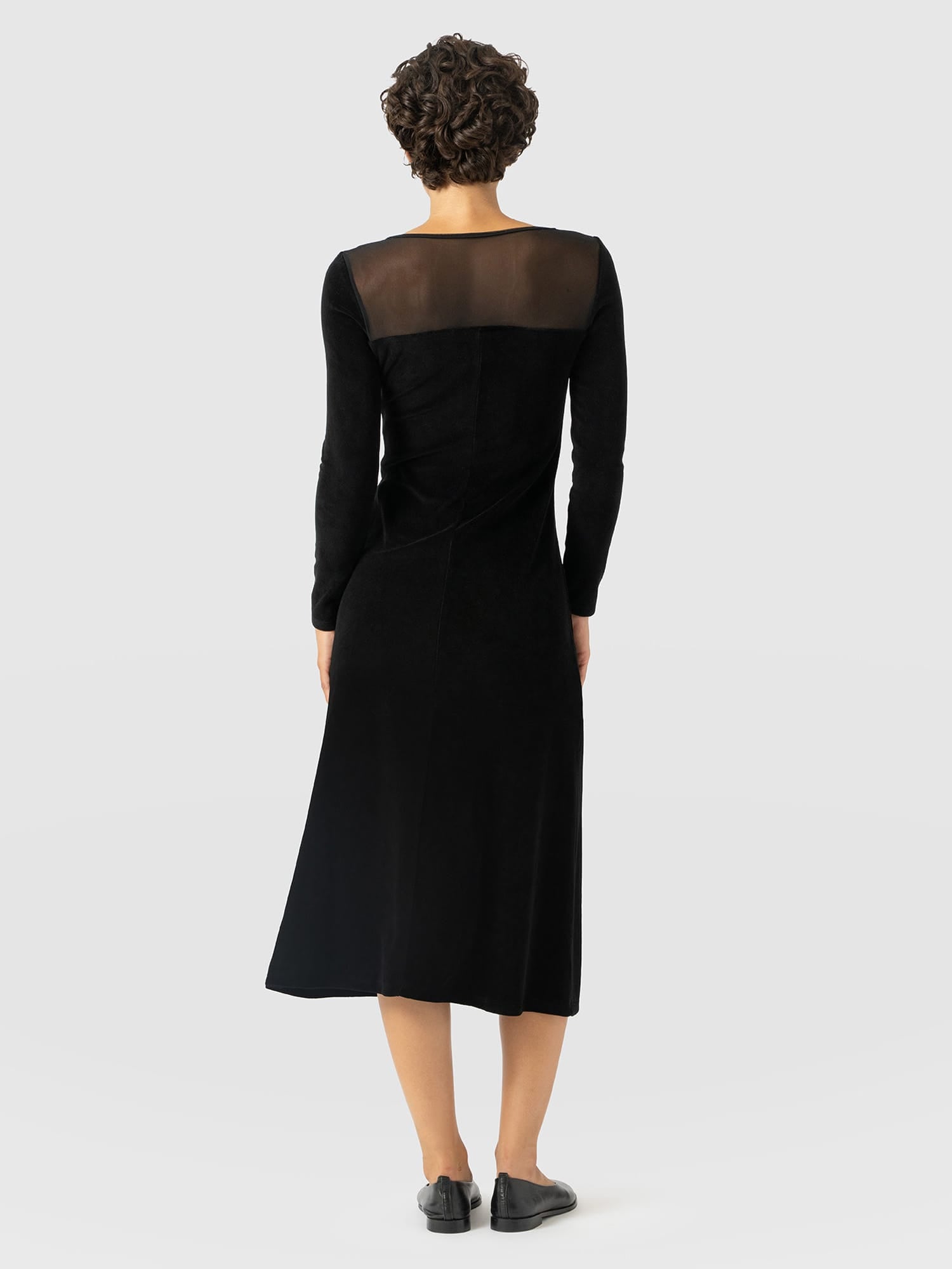 Storm Mesh Long Sleeve Dress - Black Velvet - Women's Dresses | Saint and Sofia® EU
