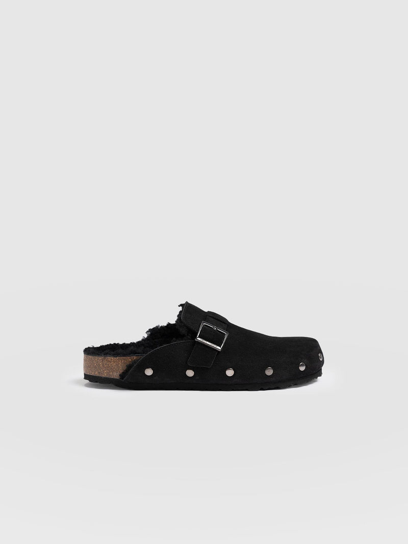 Studded Clogs Black Shearling - Women's Shoes | Saint + Sofia® EU