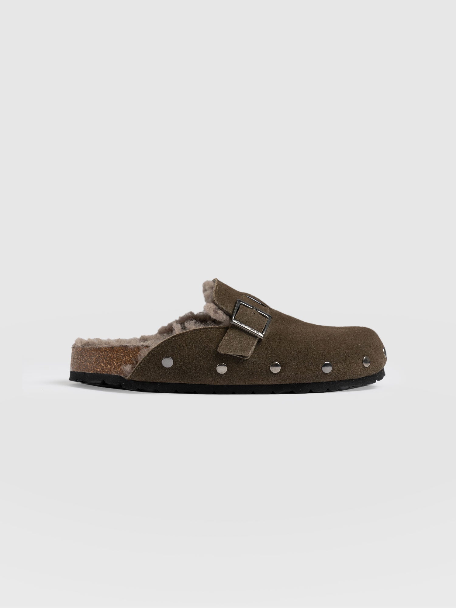 Studded Clogs Khaki Shearling - Women's Shoes | Saint + Sofia® EU