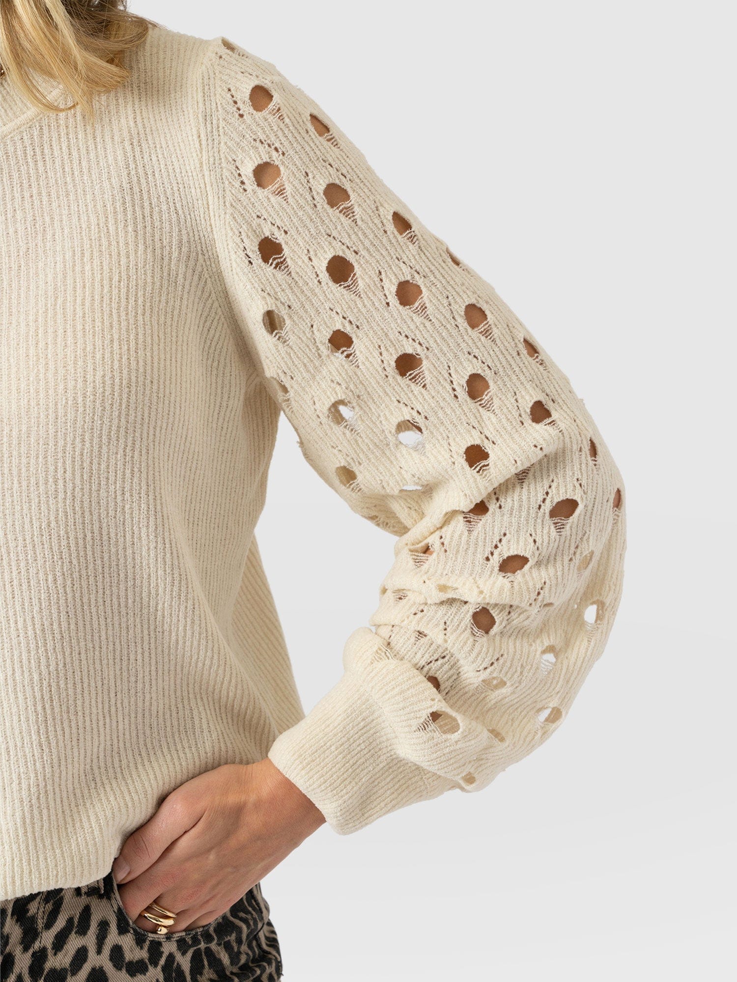 Suki Lace Hole Knit - Cream - Women's Jumpers | Saint + Sofia® EU