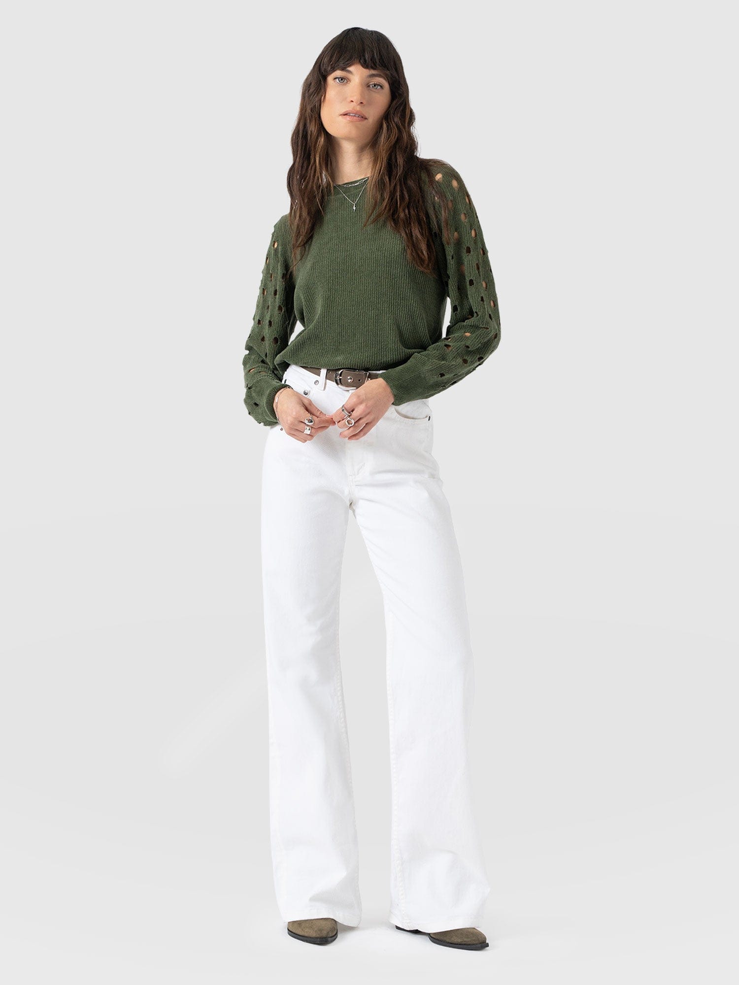 Suki Lace Hole Knit Green - Women's Knitwear | Saint + Sofia® EU