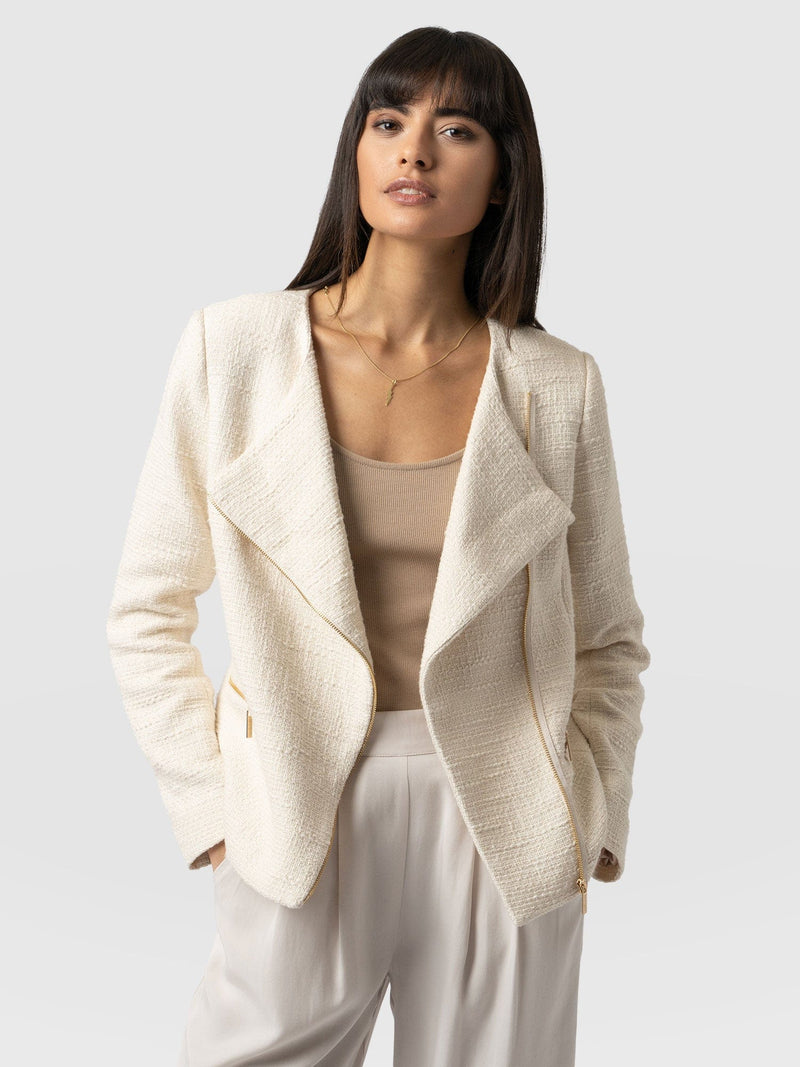 Sutton Asymmetric Jacket Cream Bouclé - Women's Jackets | Saint + Sofia® EU