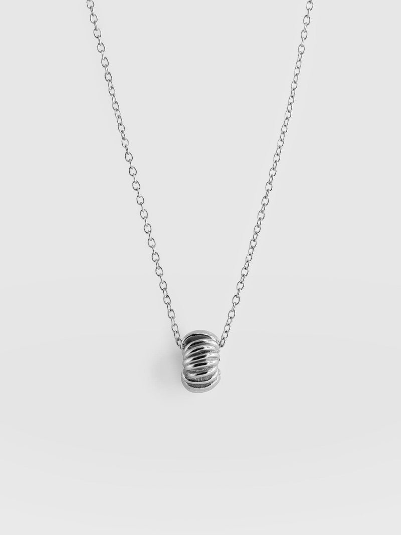 Swirl Charm Necklace Silver - Women's Jewellery | Saint + Sofia® EU