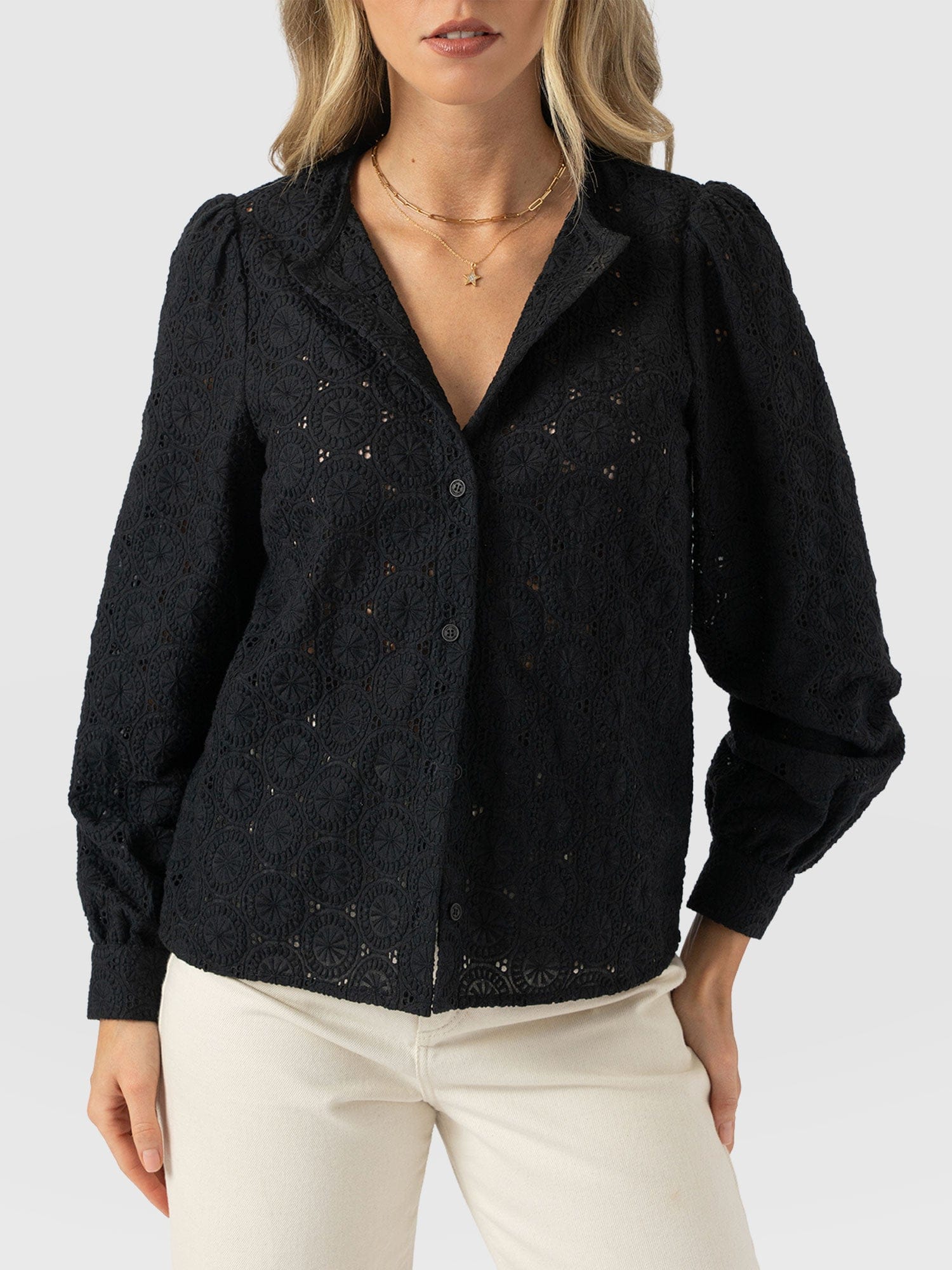 Tabitha Blouse Black Broderie - Women's Blouses | Saint + Sofia® EU