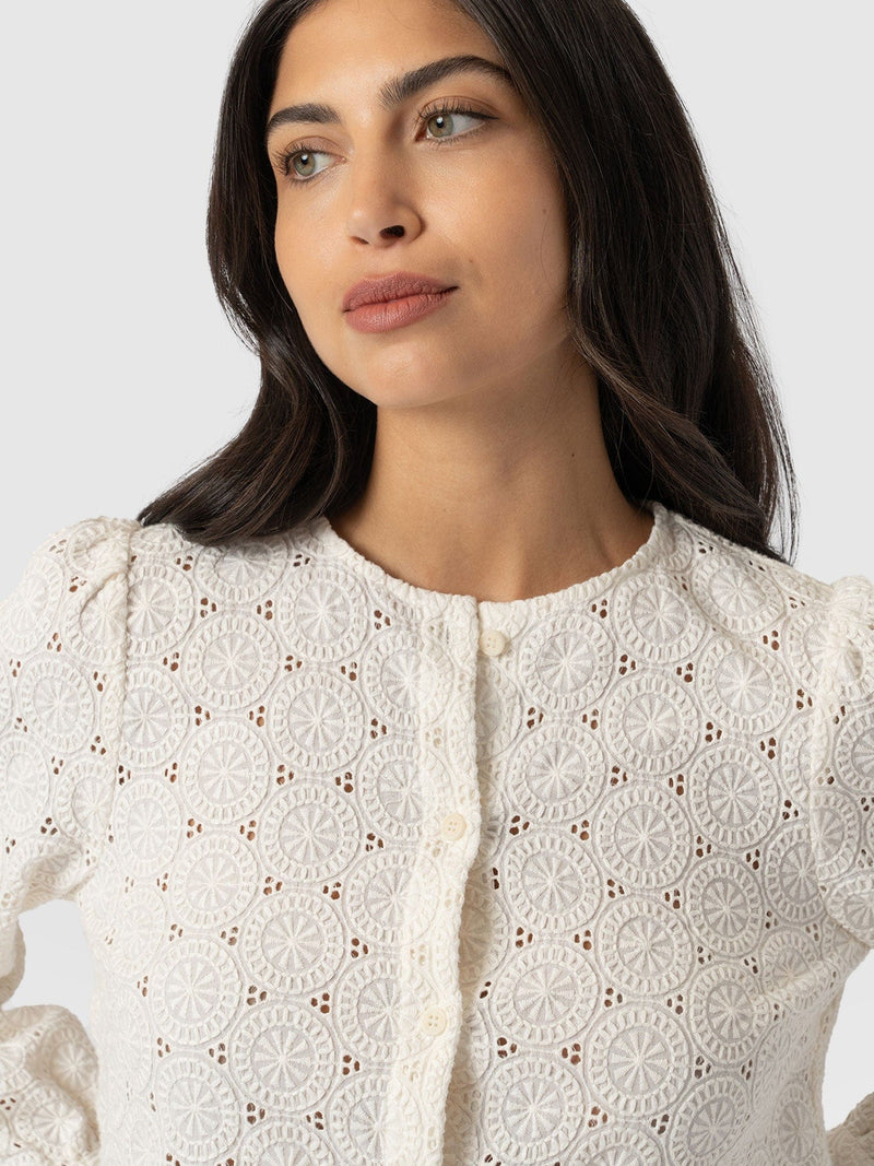 Tabitha Blouse Cream Broderie - Women's Blouses | Saint + Sofia® EU