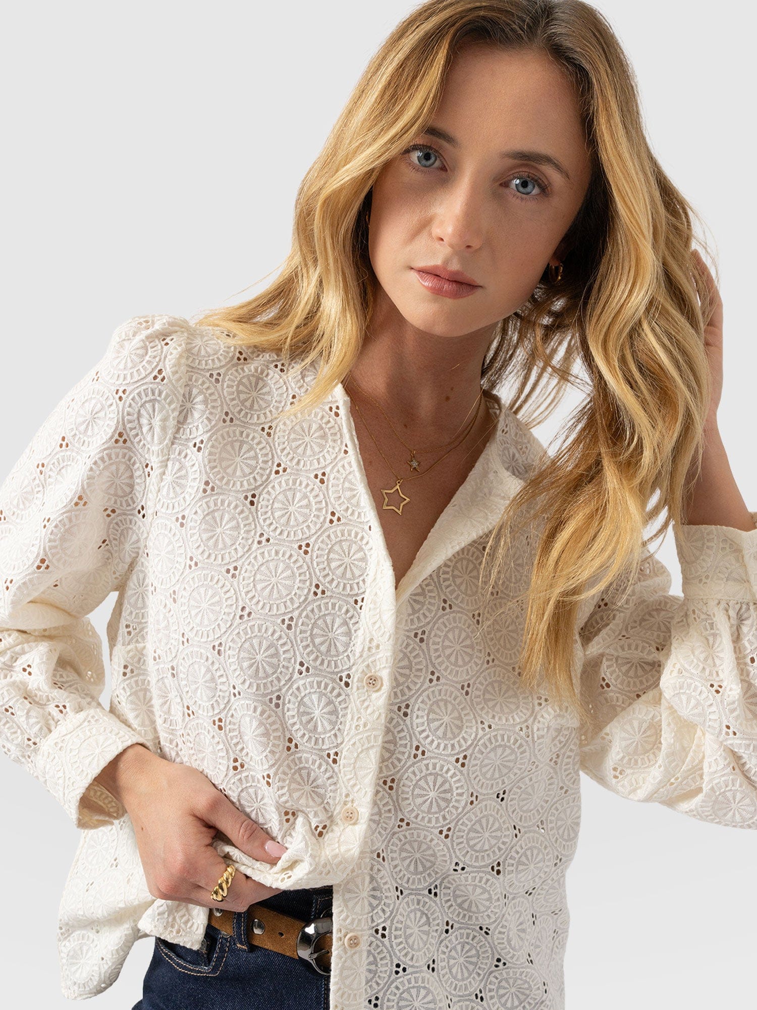 Tabitha Blouse Cream Broderie - Women's Blouses | Saint + Sofia® EU